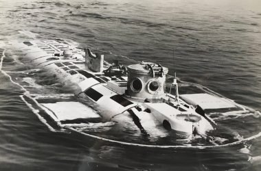 LR5 UK rescue submarine – Brian Wood LR5 UK rescue submarine - Brian Wood
